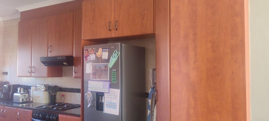 2 Bedroom Property for Sale in Liefde en Vrede Gauteng