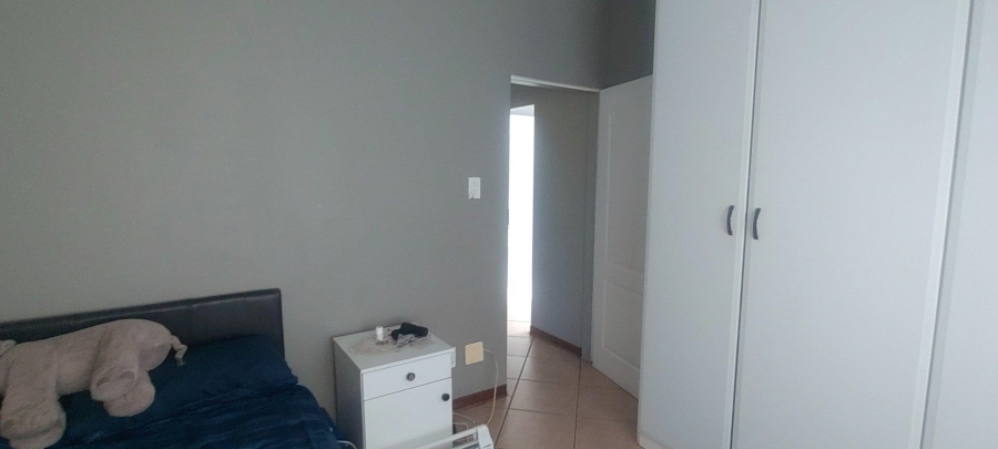 2 Bedroom Property for Sale in Liefde en Vrede Gauteng
