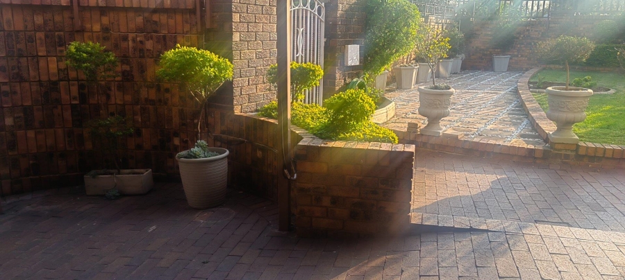 0 Bedroom Property for Sale in Winchester Hills Gauteng
