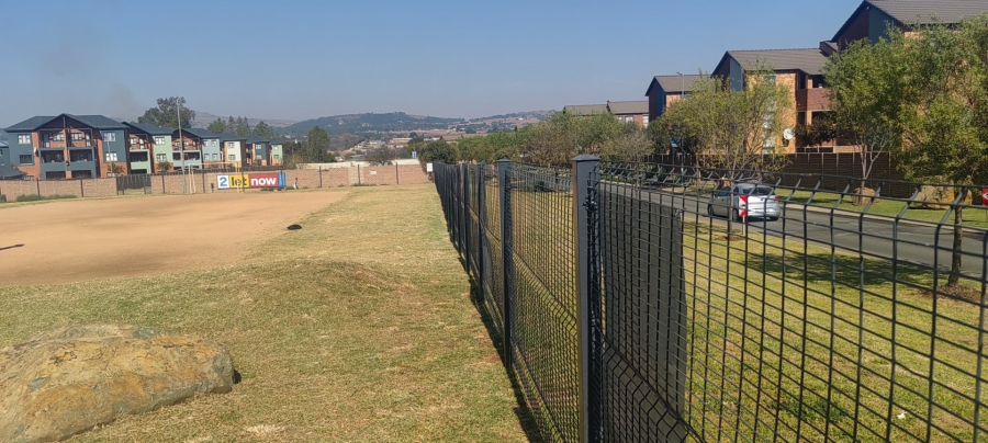 2 Bedroom Property for Sale in Olifantsvlei Gauteng