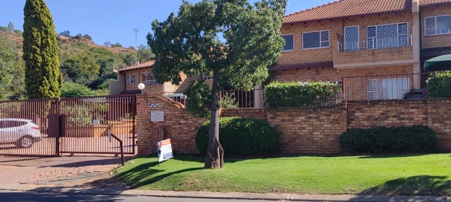 3 Bedroom Property for Sale in Oakdene Gauteng