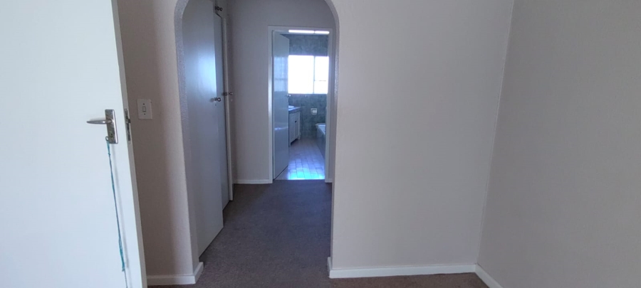 3 Bedroom Property for Sale in Oakdene Gauteng