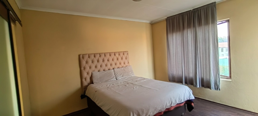 0 Bedroom Property for Sale in Mondeor Gauteng