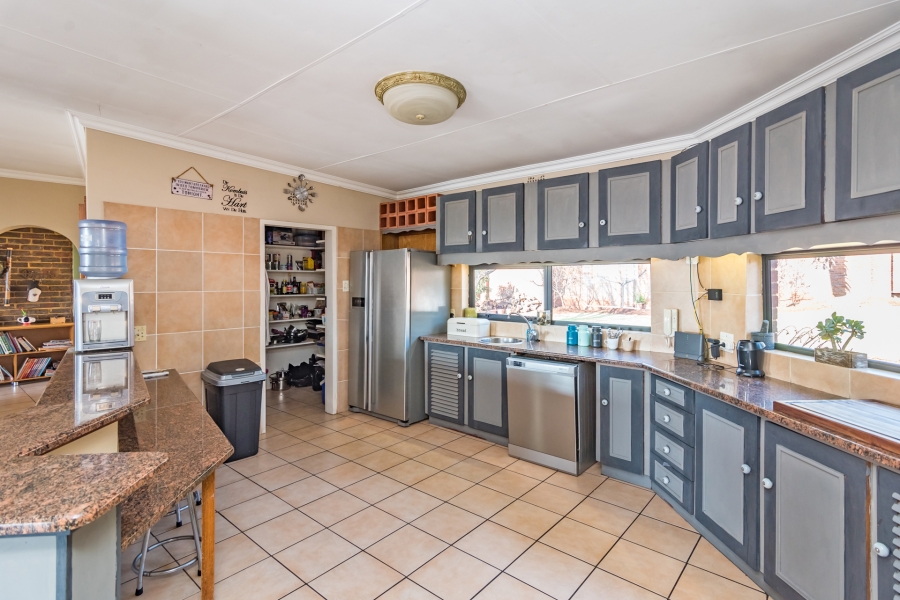3 Bedroom Property for Sale in Rangeview Gauteng