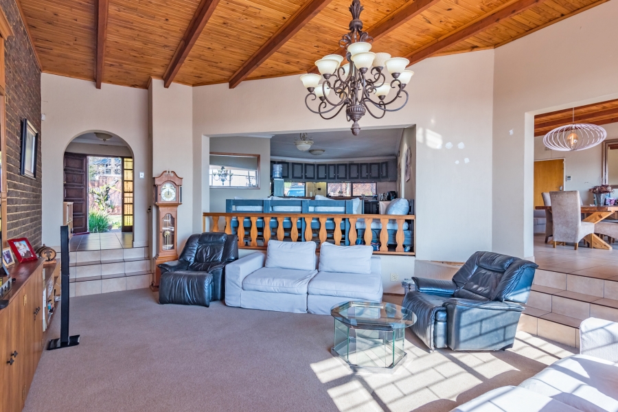 3 Bedroom Property for Sale in Rangeview Gauteng