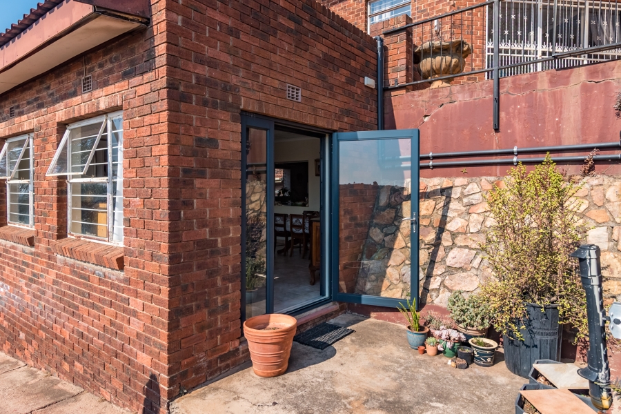3 Bedroom Property for Sale in Rangeview Gauteng
