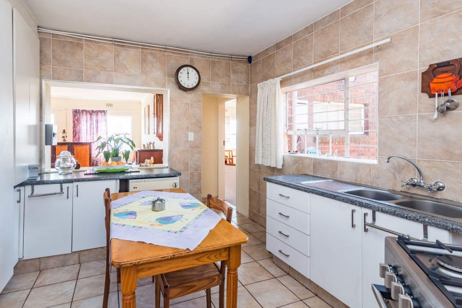 3 Bedroom Property for Sale in Rangeview Gauteng