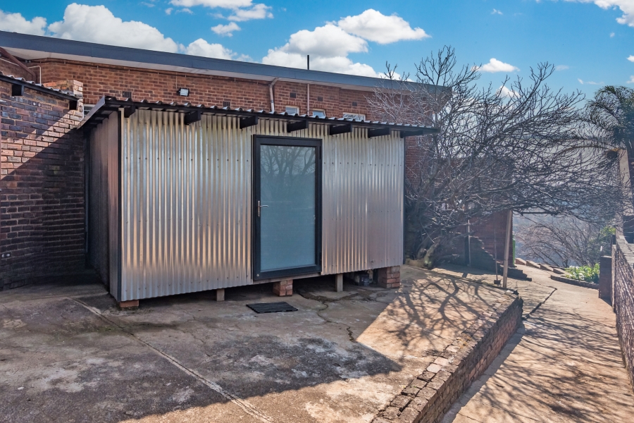 3 Bedroom Property for Sale in Rangeview Gauteng