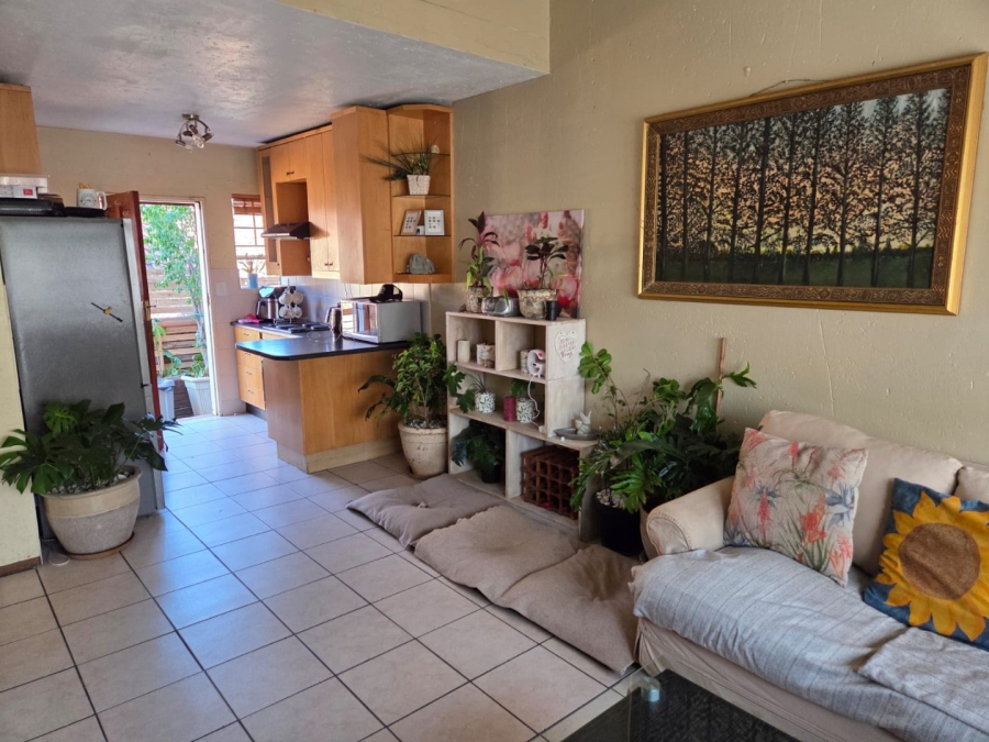 To Let 3 Bedroom Property for Rent in Wilgeheuwel Gauteng