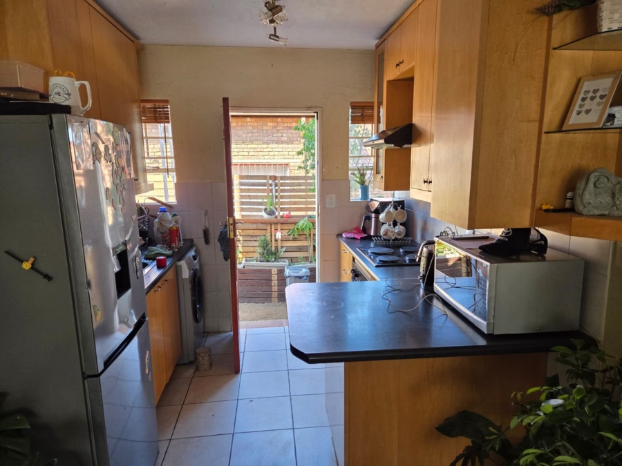 To Let 3 Bedroom Property for Rent in Wilgeheuwel Gauteng