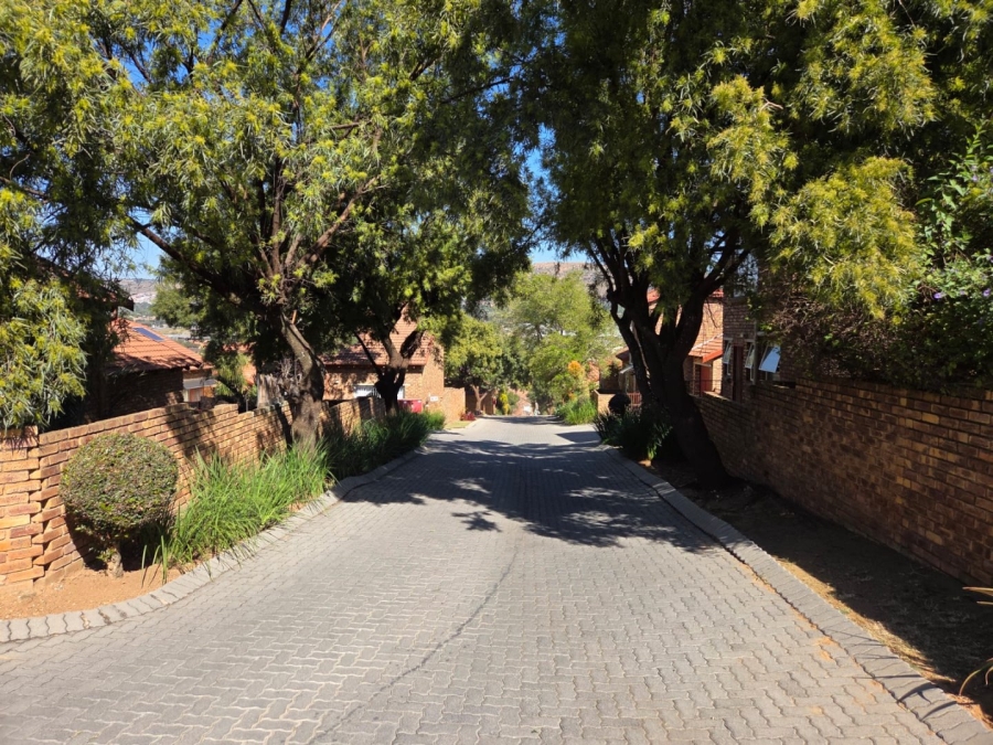 To Let 3 Bedroom Property for Rent in Wilgeheuwel Gauteng