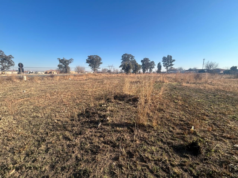 0 Bedroom Property for Sale in Roods Gardens Gauteng