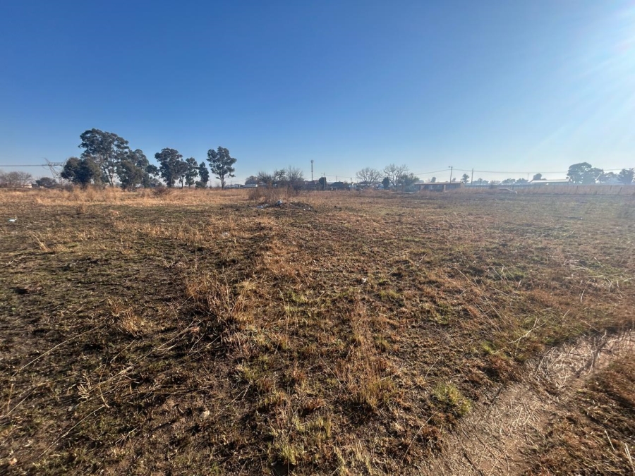 0 Bedroom Property for Sale in Roods Gardens Gauteng
