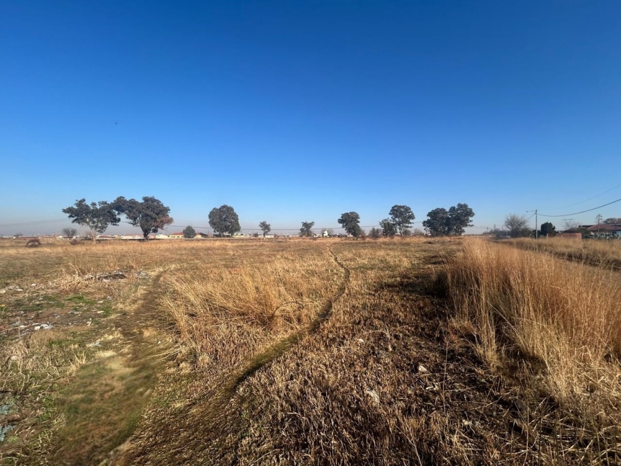 0 Bedroom Property for Sale in Roods Gardens Gauteng