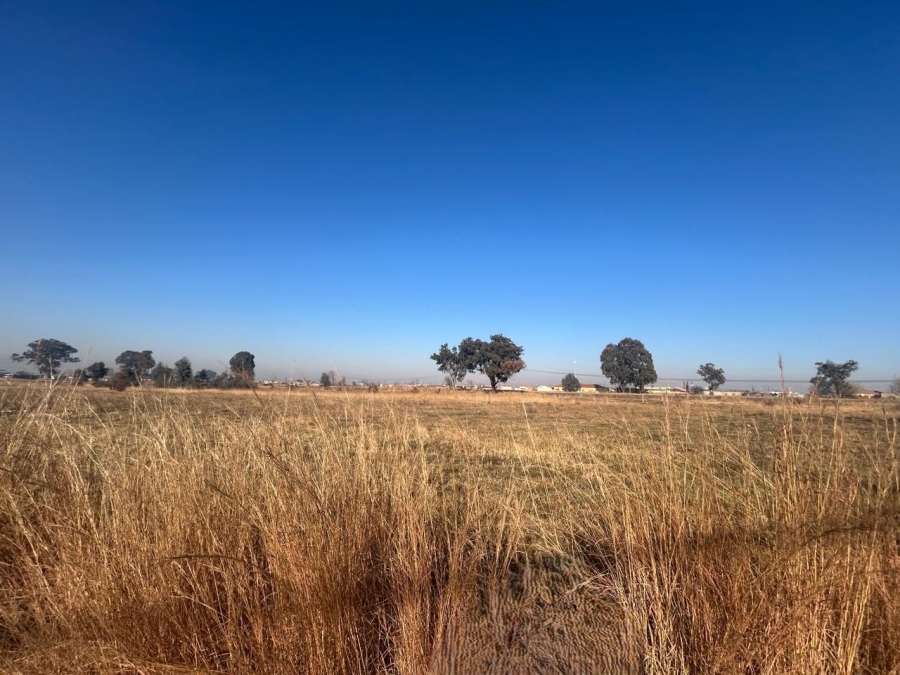 0 Bedroom Property for Sale in Roods Gardens Gauteng
