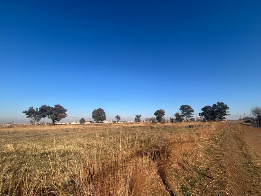 0 Bedroom Property for Sale in Roods Gardens Gauteng