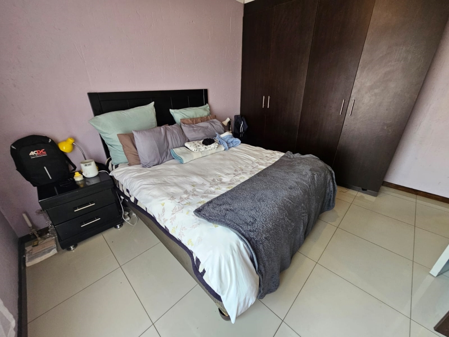 2 Bedroom Property for Sale in Brackendowns Gauteng