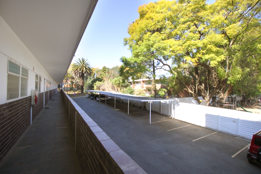 1 Bedroom Property for Sale in Orchards Gauteng