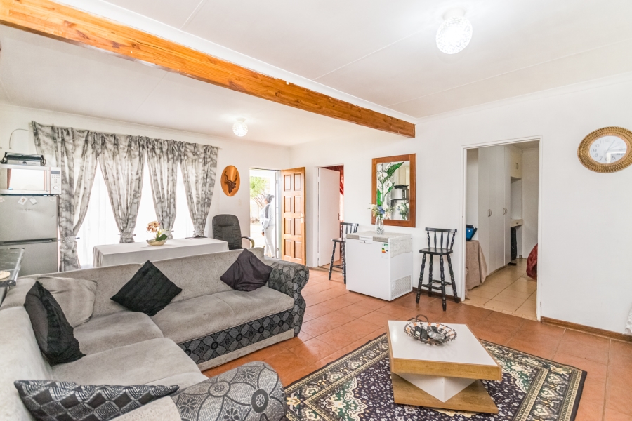 3 Bedroom Property for Sale in Florida Lake Gauteng