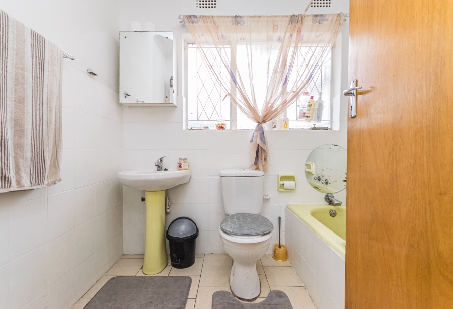3 Bedroom Property for Sale in Florida Lake Gauteng