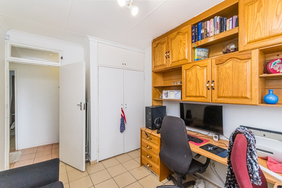 3 Bedroom Property for Sale in Florida Lake Gauteng