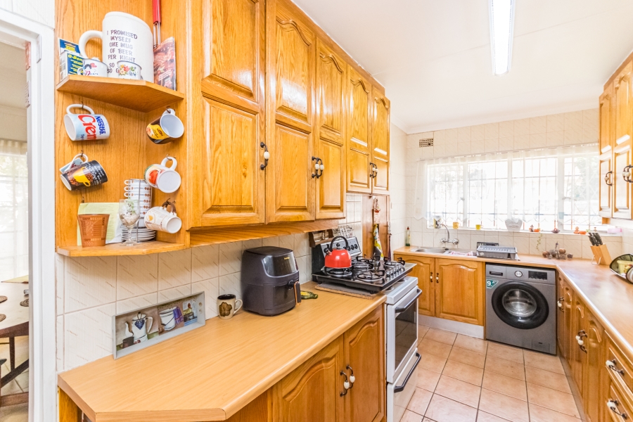 3 Bedroom Property for Sale in Florida Lake Gauteng