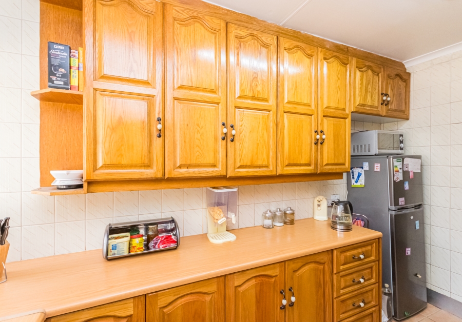 3 Bedroom Property for Sale in Florida Lake Gauteng