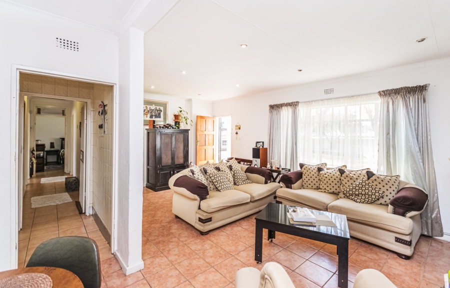 3 Bedroom Property for Sale in Florida Lake Gauteng