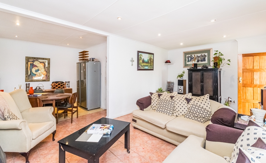 3 Bedroom Property for Sale in Florida Lake Gauteng