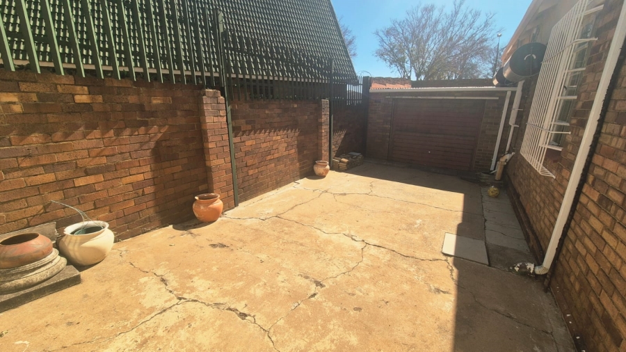 3 Bedroom Property for Sale in The Hill Gauteng