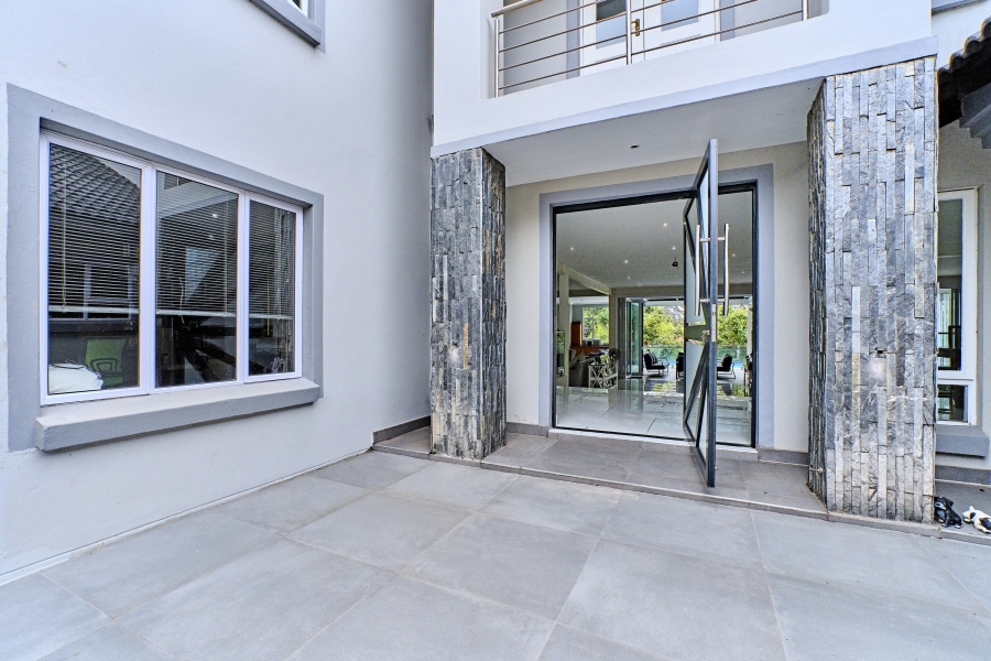 4 Bedroom Property for Sale in Blue Hills Country Estate Gauteng