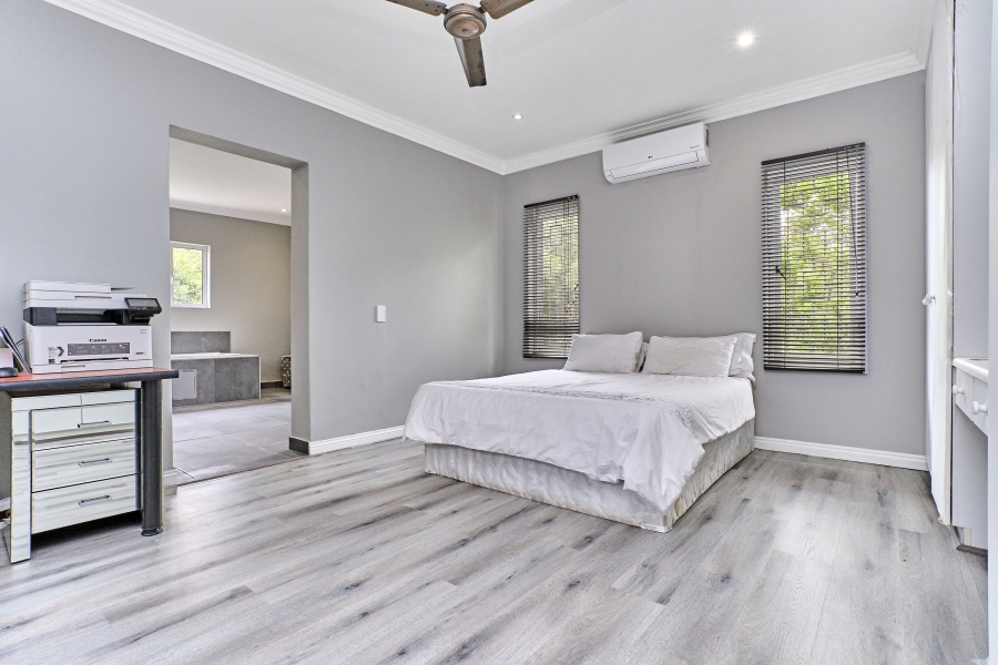 4 Bedroom Property for Sale in Blue Hills Country Estate Gauteng