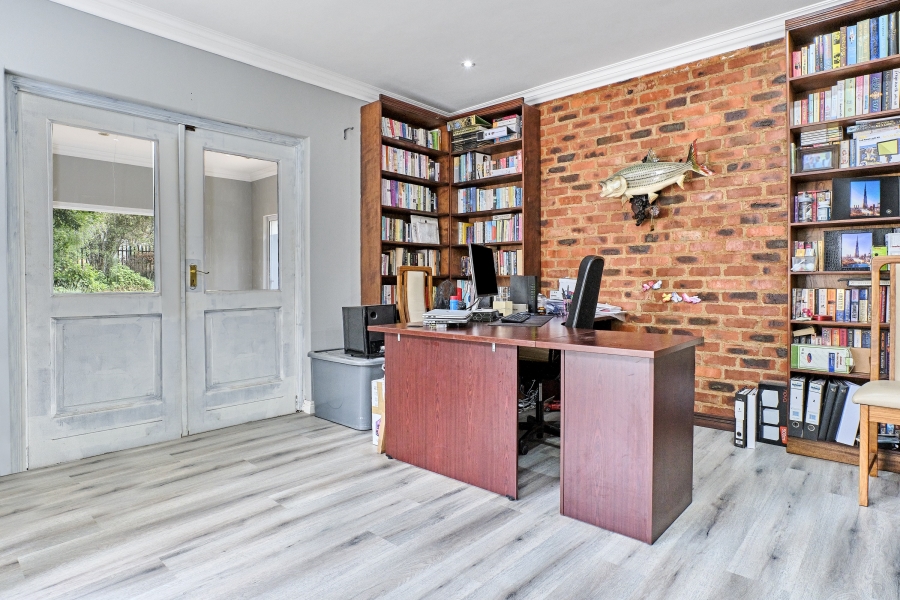 4 Bedroom Property for Sale in Blue Hills Country Estate Gauteng