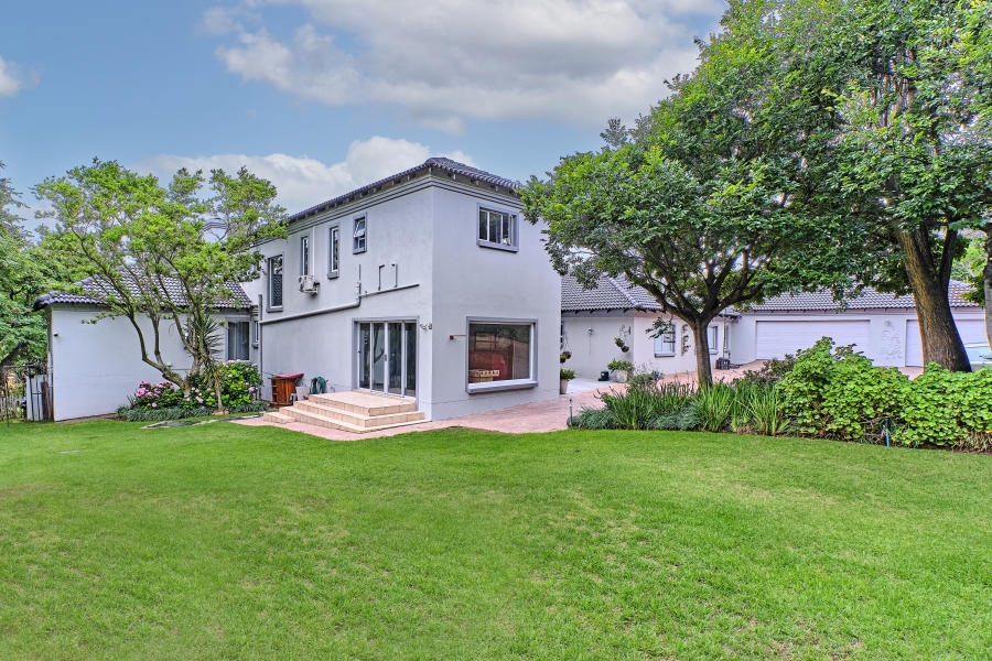 4 Bedroom Property for Sale in Blue Hills Country Estate Gauteng