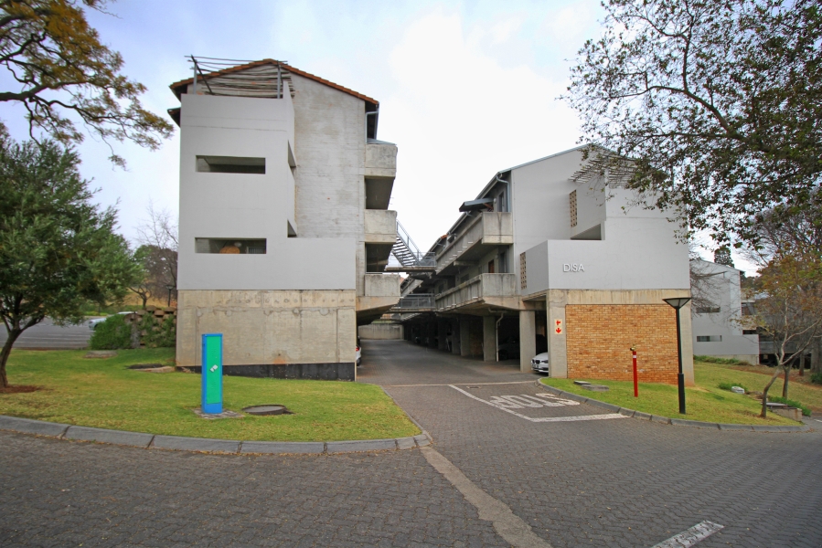 2 Bedroom Property for Sale in Houghton Estate Gauteng