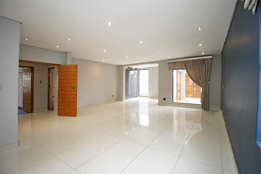 3 Bedroom Property for Sale in Norwood Gauteng