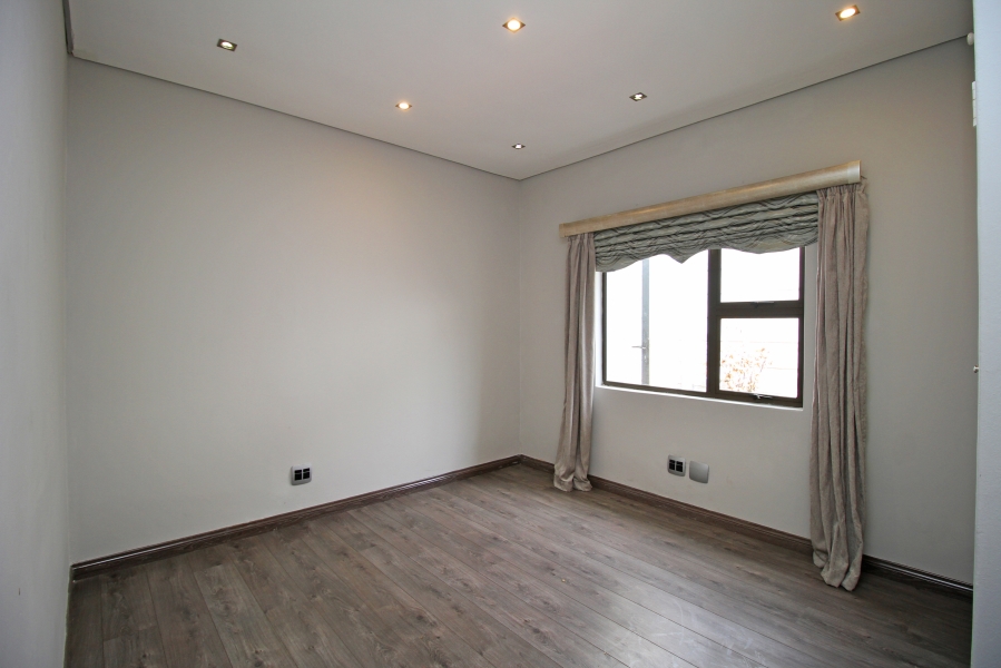 3 Bedroom Property for Sale in Norwood Gauteng