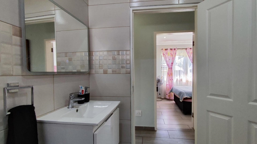 3 Bedroom Property for Sale in Atlasville Gauteng