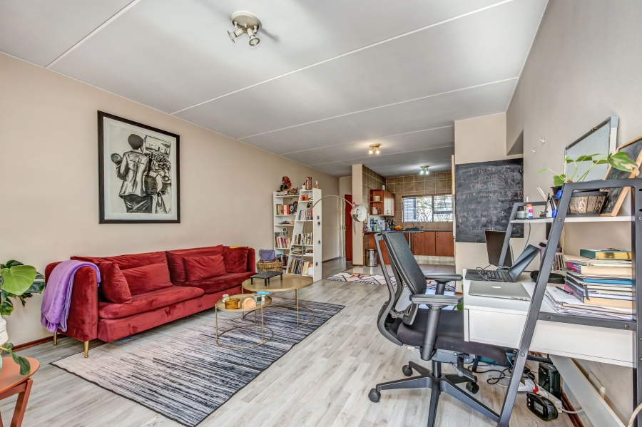 2 Bedroom Property for Sale in Sunninghill Gauteng
