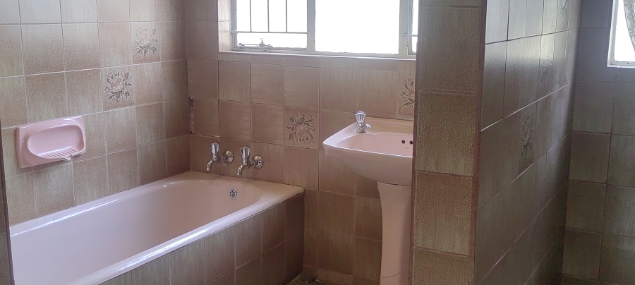 3 Bedroom Property for Sale in Alan Manor Gauteng