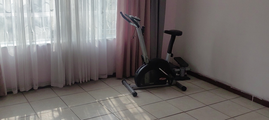 3 Bedroom Property for Sale in Alan Manor Gauteng