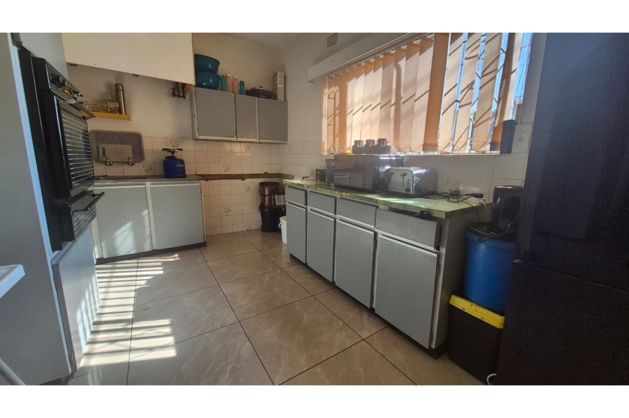 2 Bedroom Property for Sale in Randfontein Central Gauteng