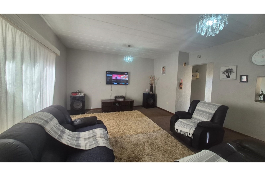2 Bedroom Property for Sale in Randfontein Central Gauteng
