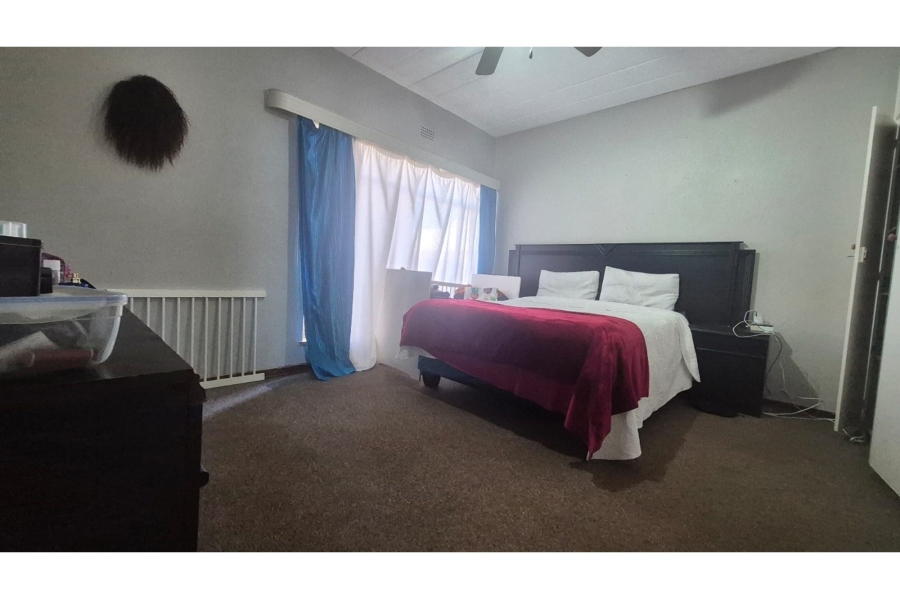 2 Bedroom Property for Sale in Randfontein Central Gauteng