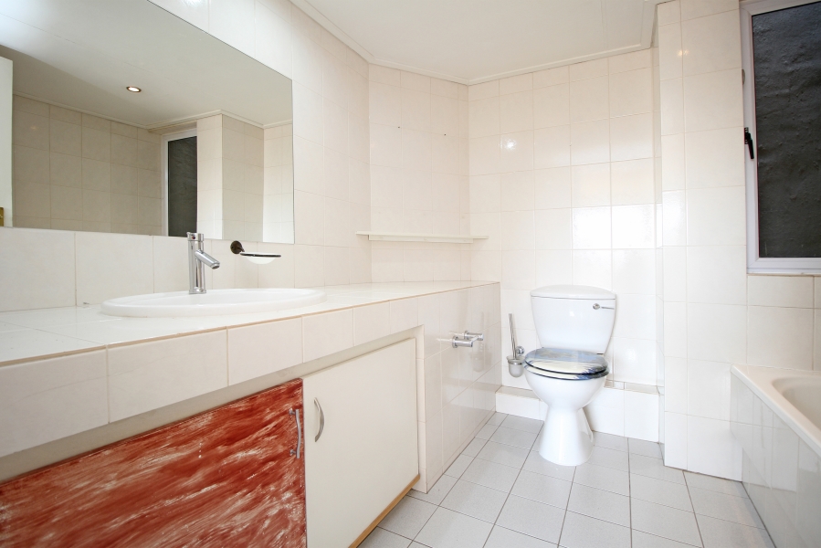 2 Bedroom Property for Sale in Norwood Gauteng