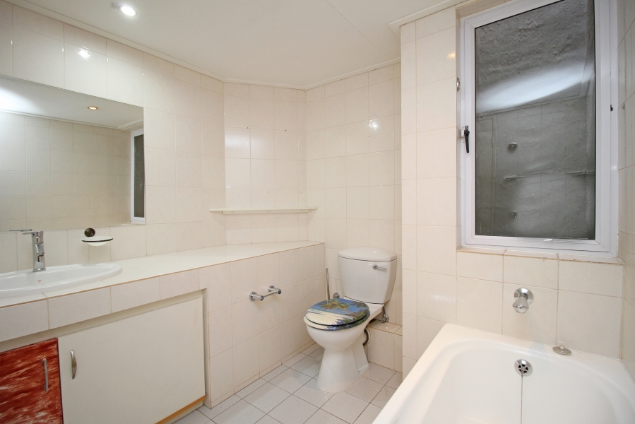 2 Bedroom Property for Sale in Norwood Gauteng