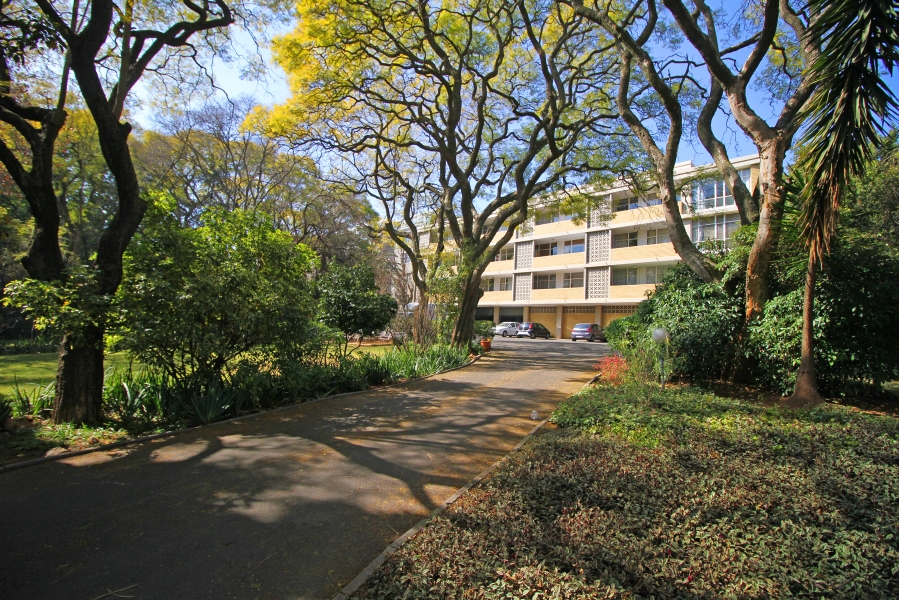 1 Bedroom Property for Sale in Houghton Estate Gauteng