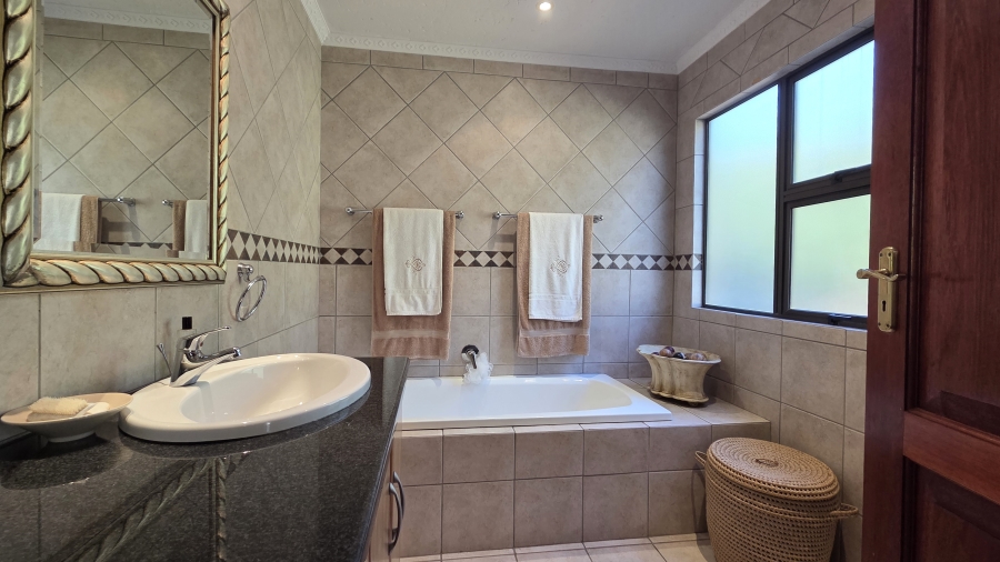 4 Bedroom Property for Sale in Montana Park Gauteng