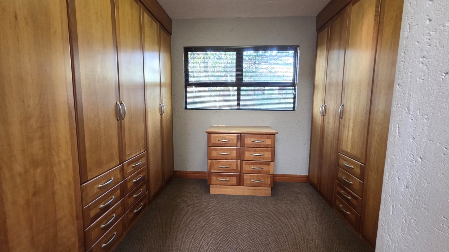 4 Bedroom Property for Sale in Montana Park Gauteng