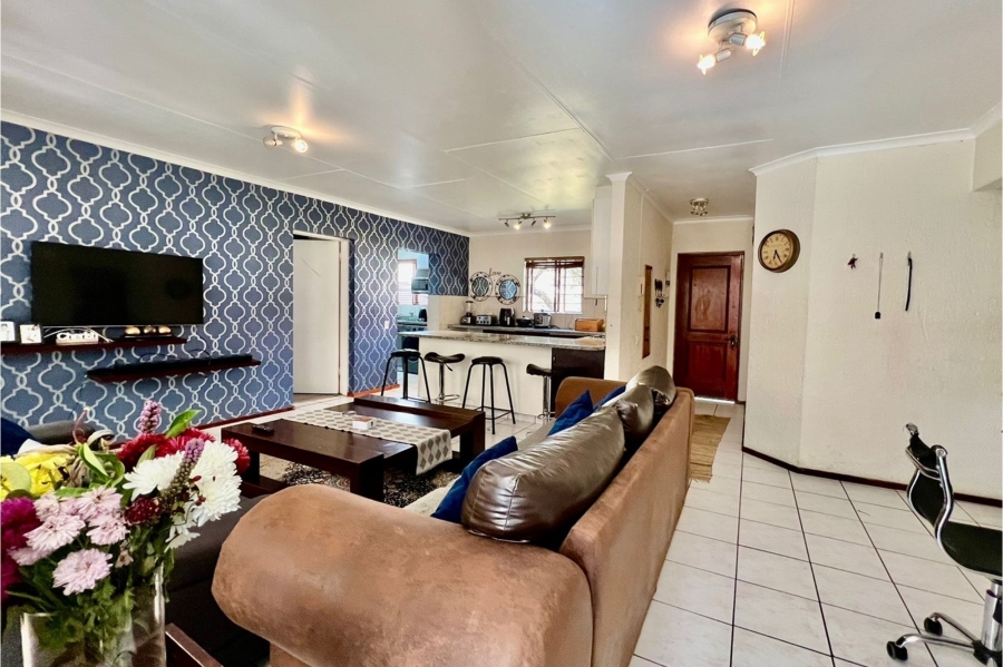 To Let 3 Bedroom Property for Rent in North Riding Gauteng